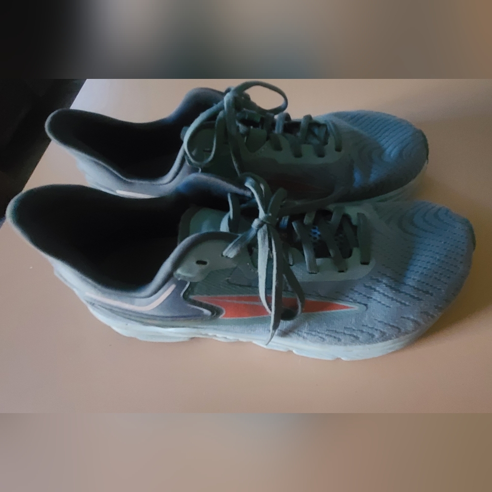 Altra Torin 6 Running Shoes Size 8.5